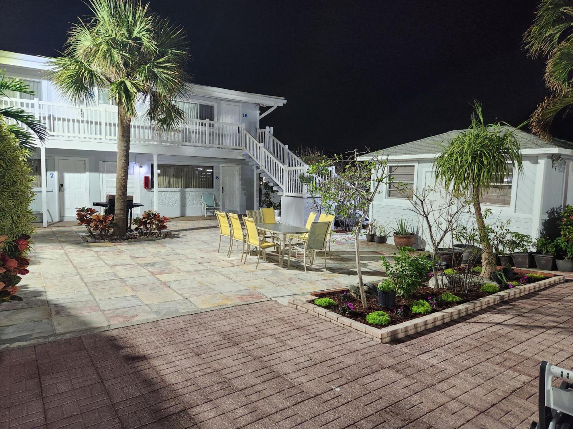 Motel The Palms On Ocean Pompano Beach Exterior foto